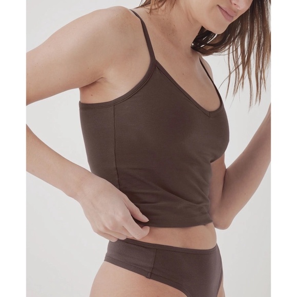 ✨NWT✨ PACT Women's Everyday Shelf Bra Cropped Camisole in Carob Brown Sz Medium - Picture 2 of 5